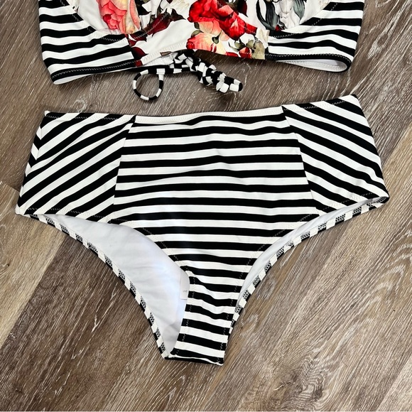 Cupshe Garden Floral and Stripe Bikini High Waisted NWT Size 1X Swimsuit 2 Piece - Picture 6 of 9